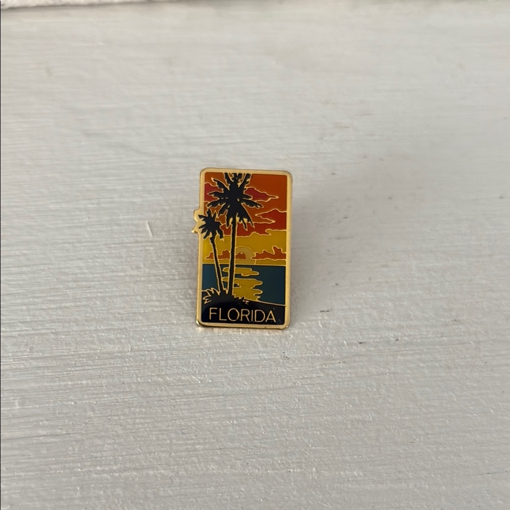 Florida Sunset Enamel Pin